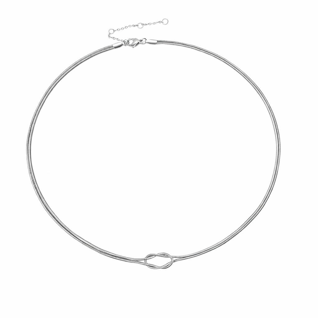 Liv Necklace - Knotted Snake Chain