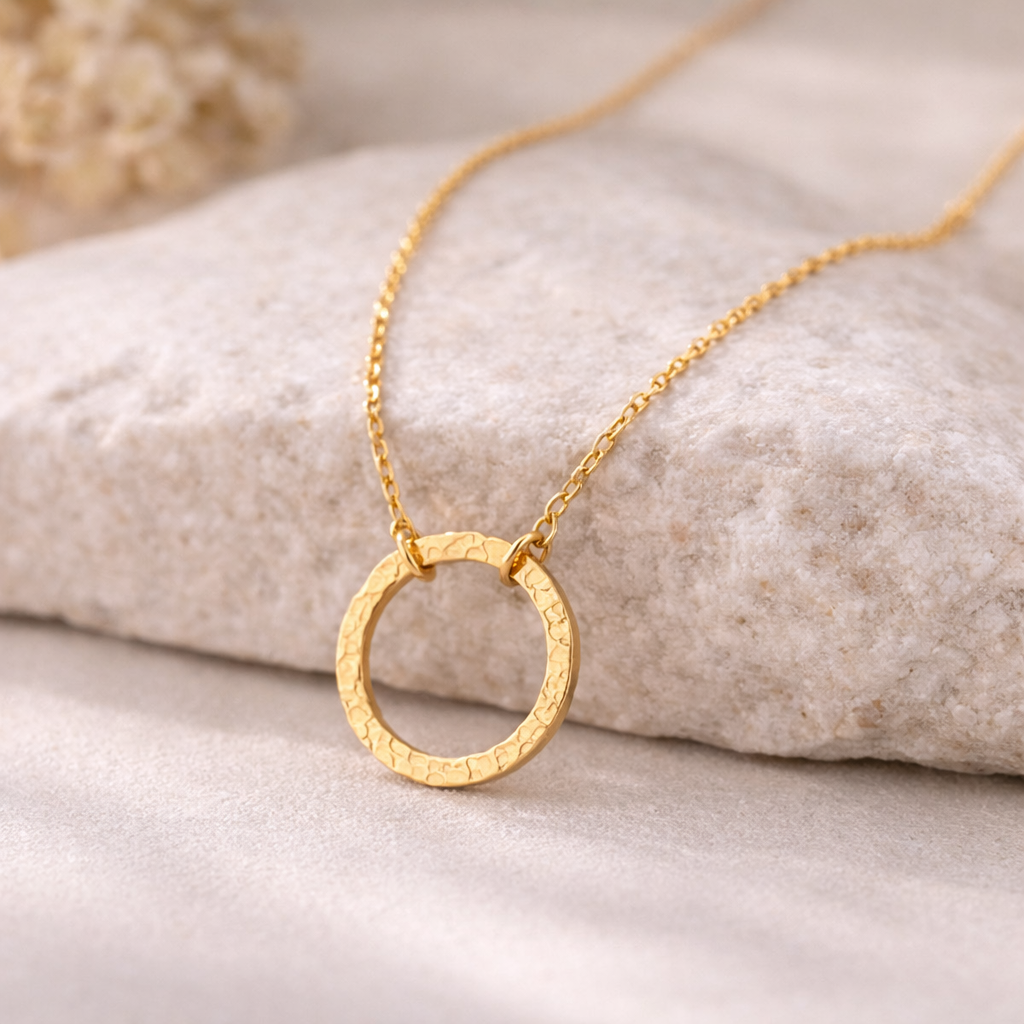 Collier Camilla - Pendentif Cercle Minimaliste