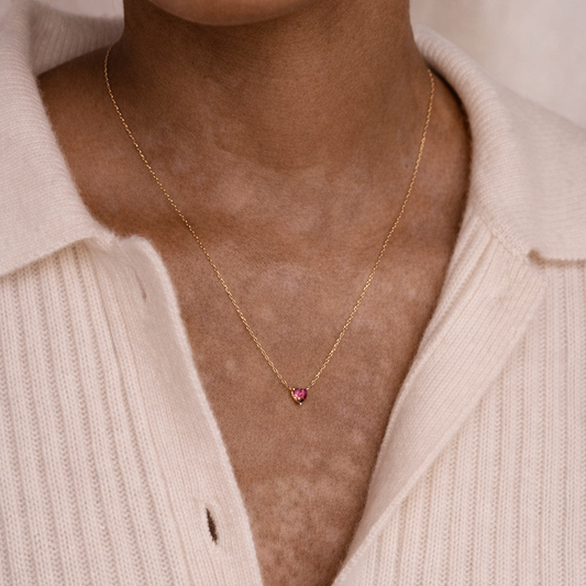 Collier pierre de naissance Élina cœur – bijou personnalisé Vanityl