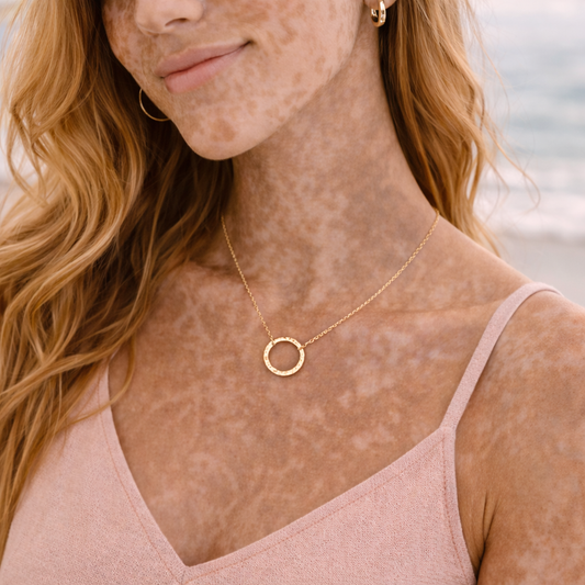 Collier Camilla - Pendentif Cercle Minimaliste