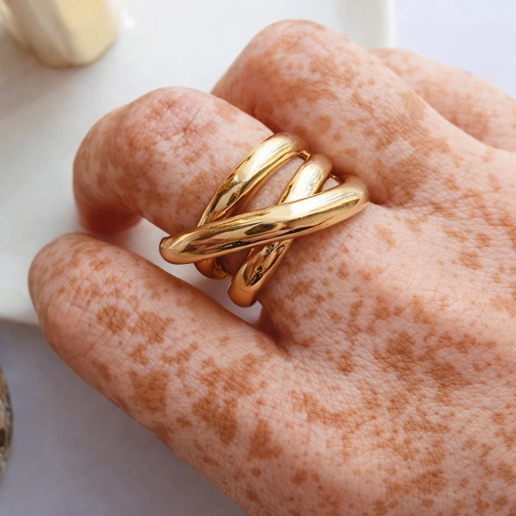 Bague Liyana - Croisée Multicouche