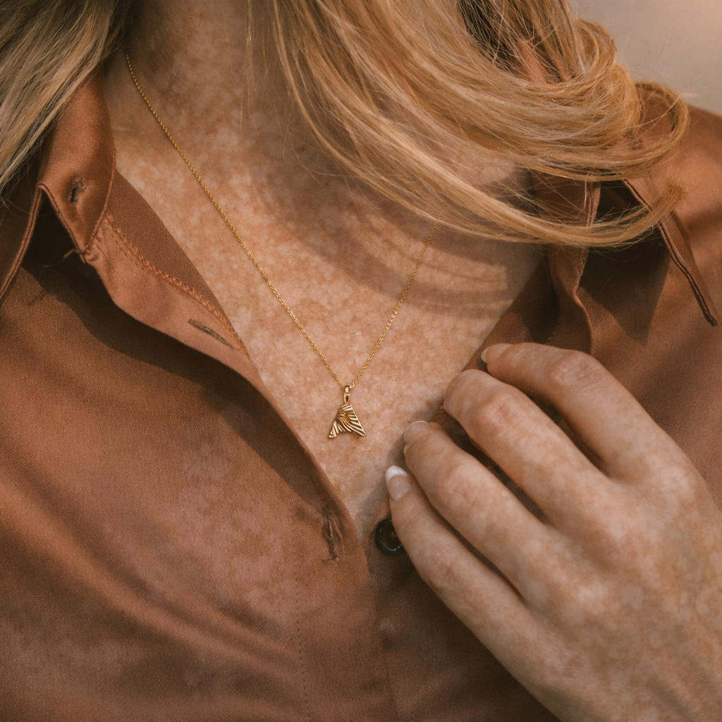 Collier Virelia – Initiale Fleur
